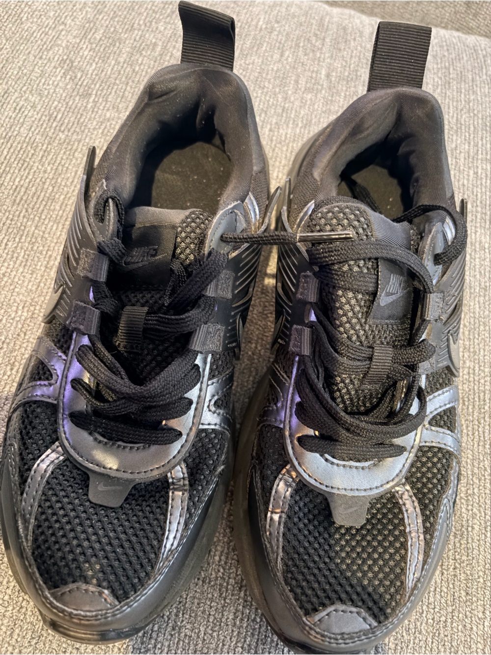 Nike Kids Black and Silver Athletic Sneakers